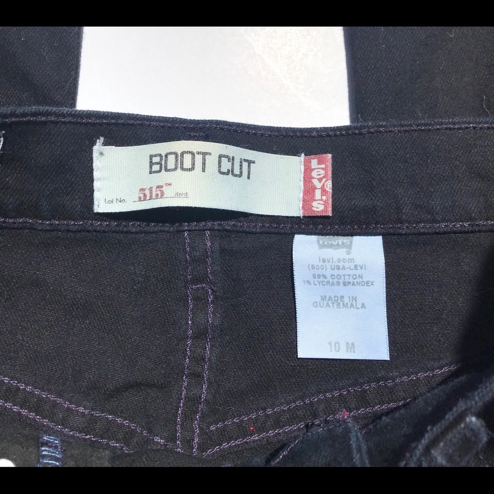 LEVI’S BOOTCUT JEANS - Picture 3 of 4